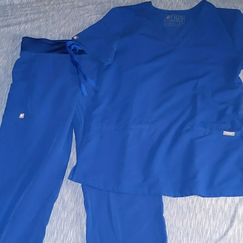 Blue Figs Scrub Set